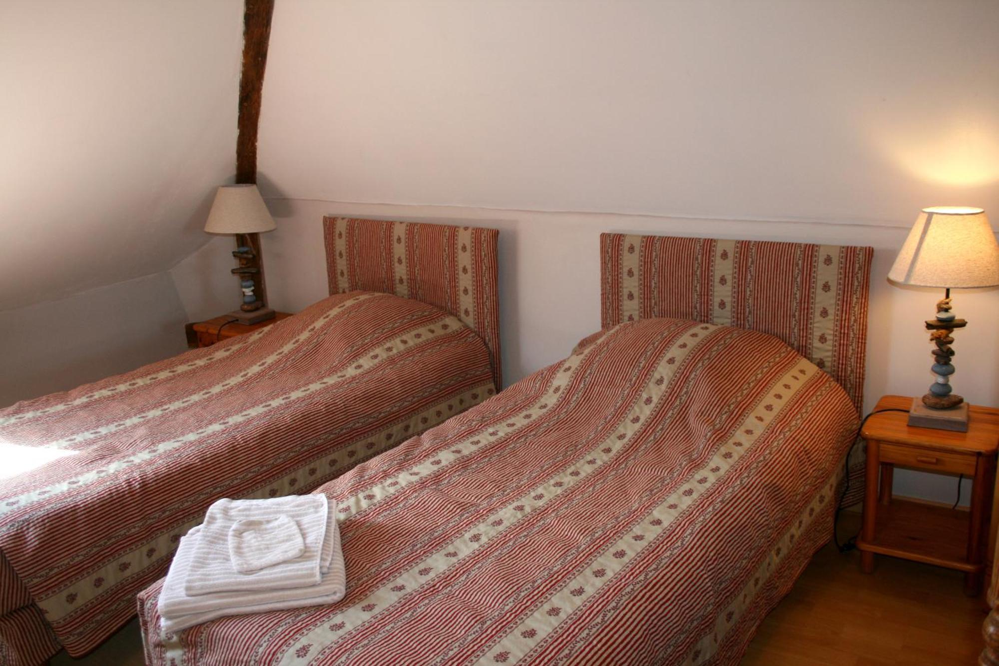 Chambres D'Hotes Du Jay La Guerche-sur-l'Aubois Exteriör bild